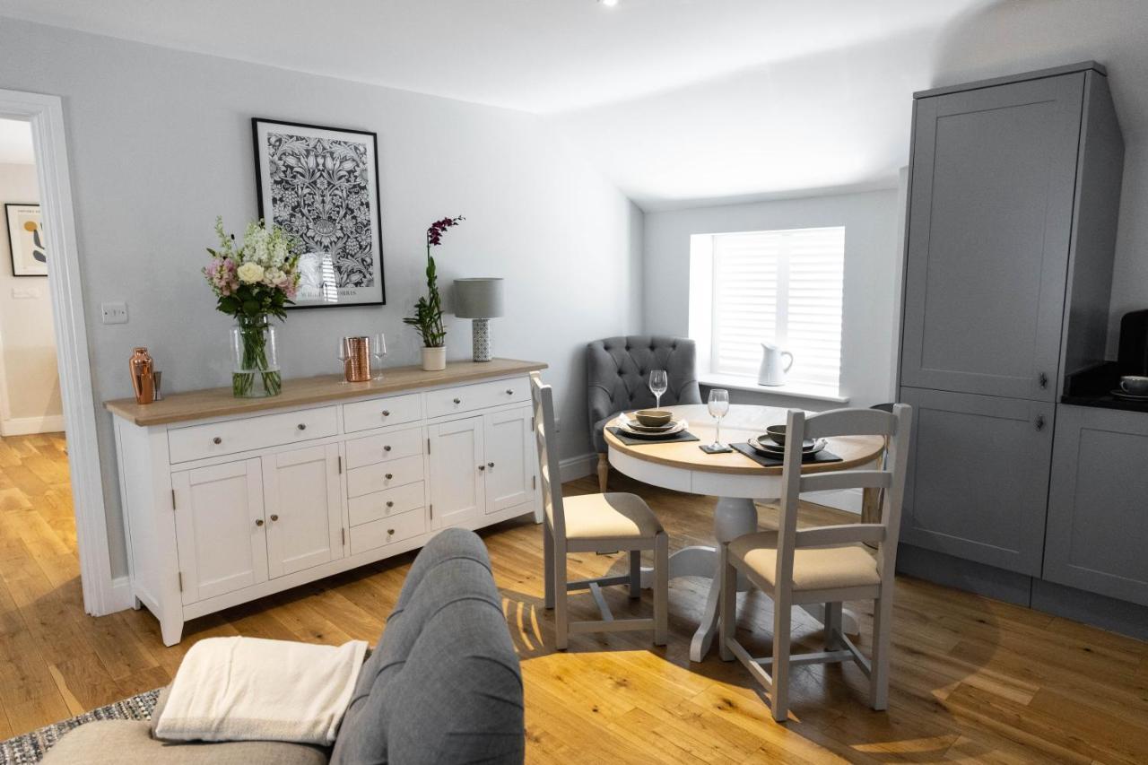 The Unicorn Apartment Stow-on-the-Wold ภายนอก รูปภาพ