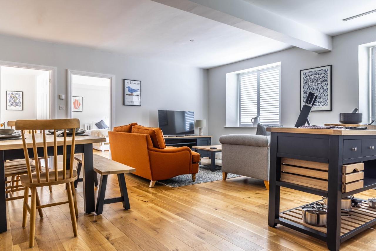 The Unicorn Apartment Stow-on-the-Wold ภายนอก รูปภาพ