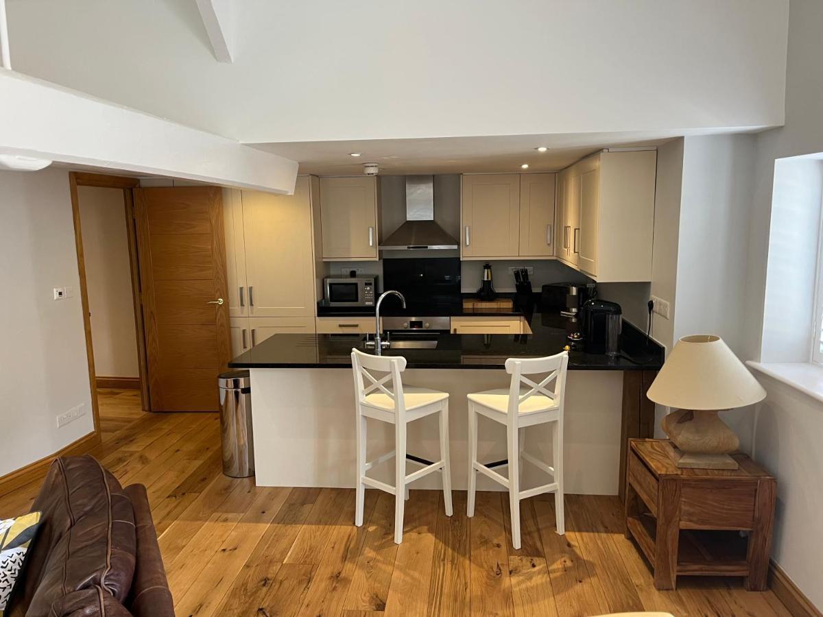 The Unicorn Apartment Stow-on-the-Wold ภายนอก รูปภาพ
